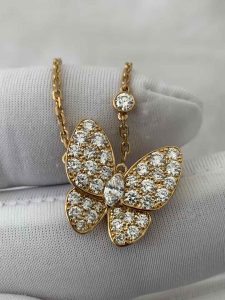 Custom Solid 18K Gold Van Cleef & Arpels Jewelry Two Butterfly Pendant, Diamond