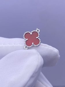 Custom Solid 18k Gold Van Cleef & Arpels Jewelry Sweet Alhambra Bracelet Carnelian