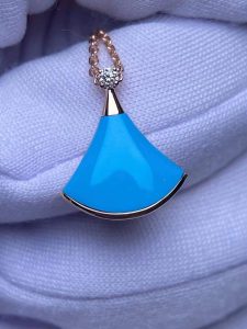 Custom Solid 18k Gold Bulgari Divas’ Dream Necklace Turquoise