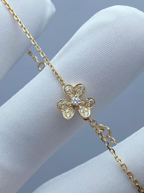 Custom Solid 18k Gold Van Cleef & Arpels Jewelry Frivole Bracelet Mini Model Custom Solid 18k Gold Van Cleef & Arpels Jewelry Frivole Bracelet Mini Model