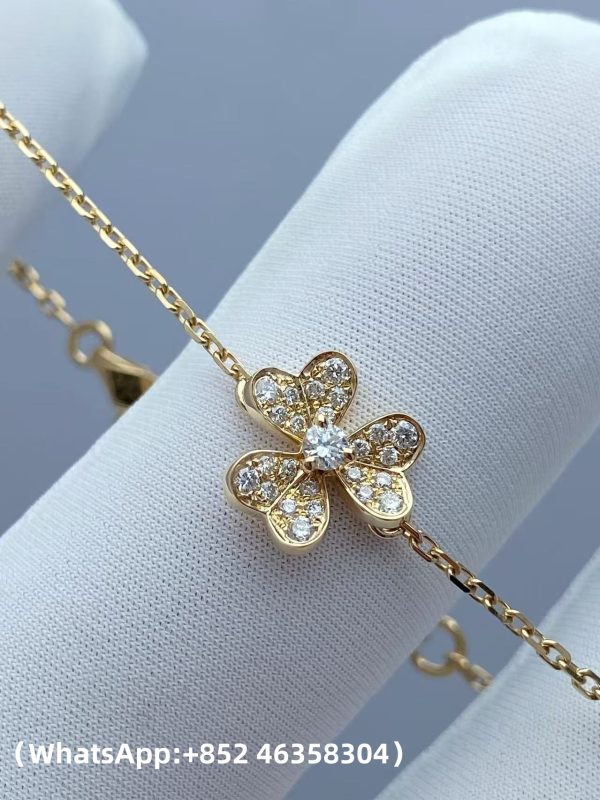 Custom Solid 18k Gold Van Cleef & Arpels Jewelry Frivole Bracelet Mini Model Custom Solid 18k Gold Van Cleef & Arpels Jewelry Frivole Bracelet Mini Model