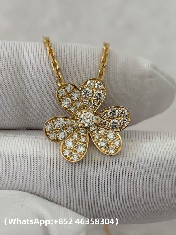 Custom Solid 18k Gold Van Cleef & Arpels Jewelry Frivole Pendant Small Model Custom Solid 18k Gold Van Cleef & Arpels Jewelry Frivole Pendant Small Model