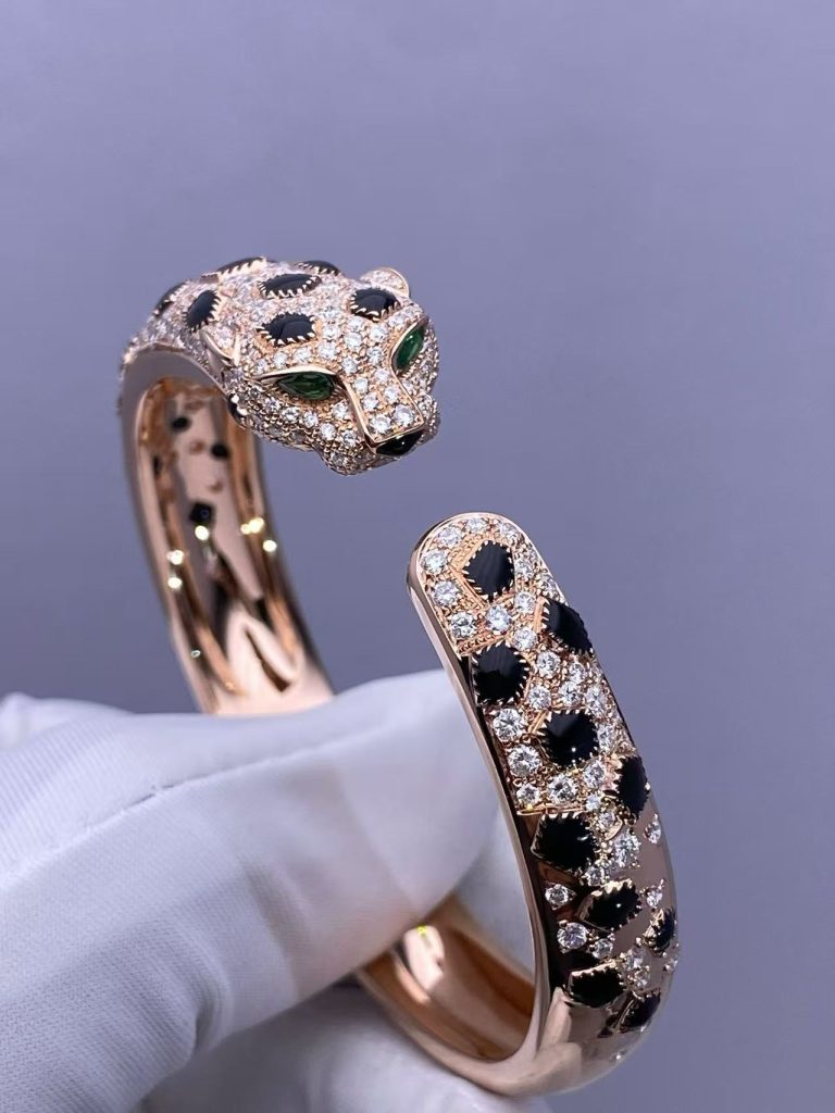 Custom Solid 18k Gold Cartier Jewelry Panthère de Cartier Bracelet Medium Model Half-Paved